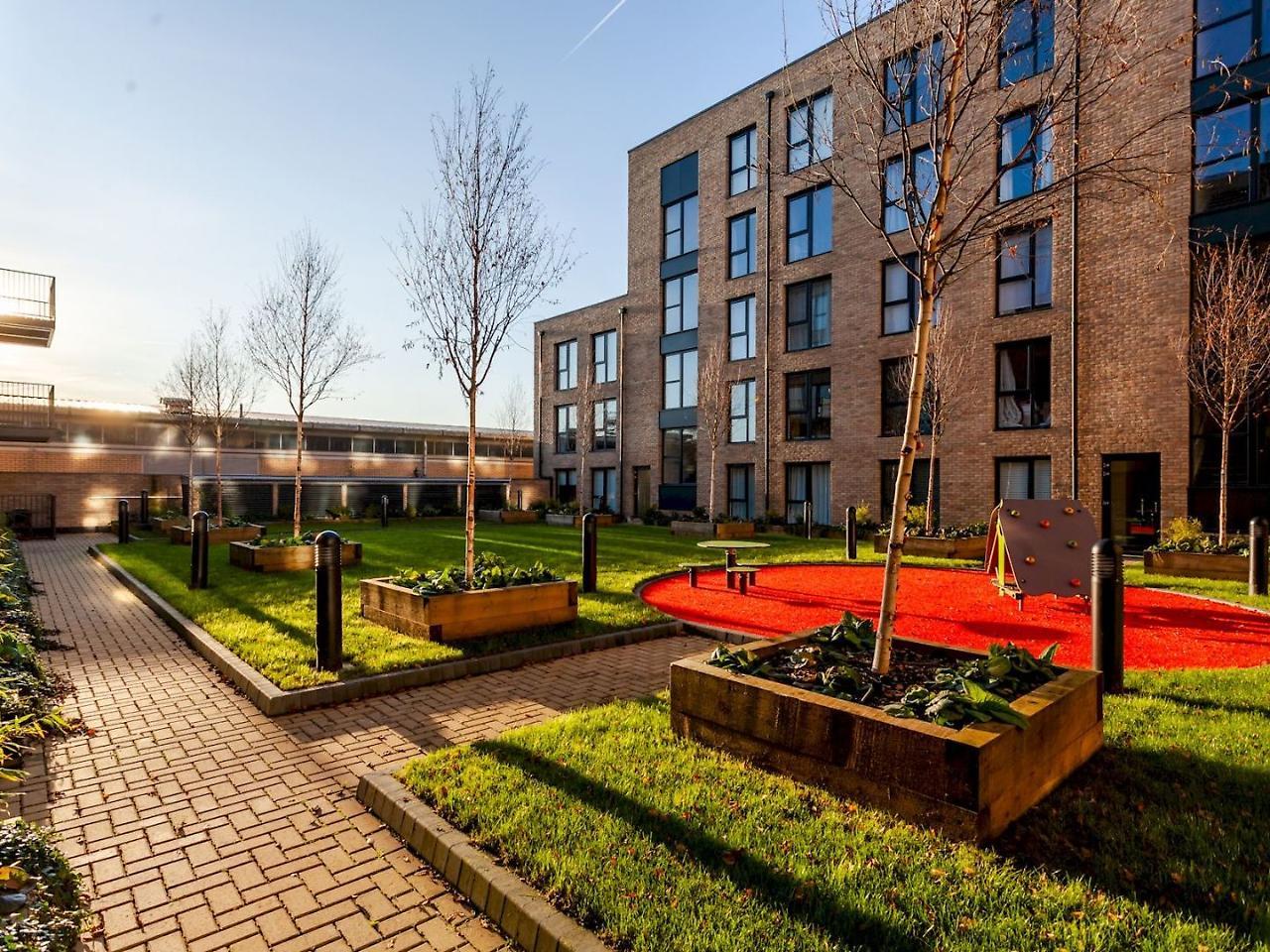 Classy Cricklewood Home Londra Exterior foto